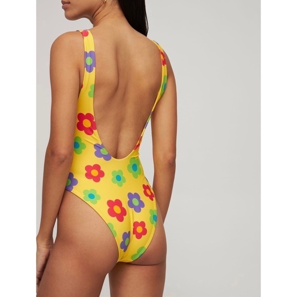WeWoreWhat One Piece Swimsuit Scoop High Leg Printed Nylon Retro Daisies L NWT - Picture 2 of 11